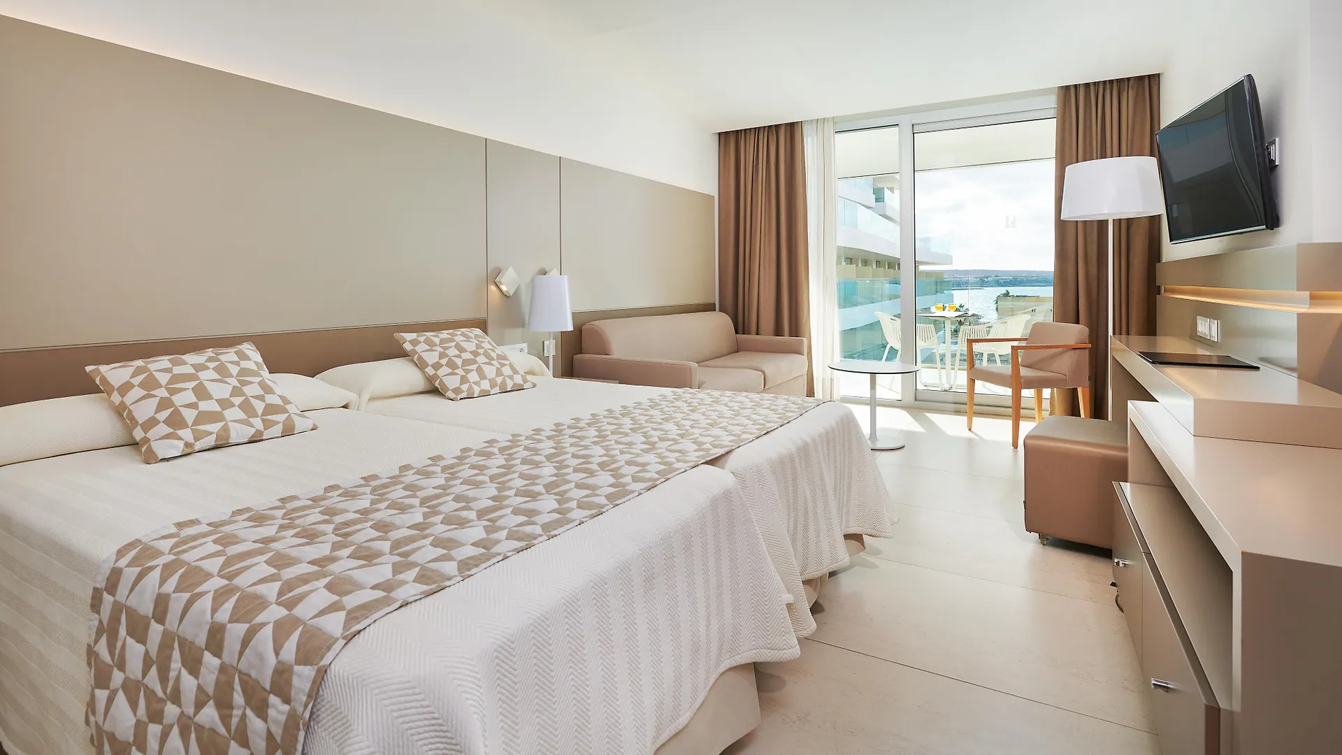 **** Hotel Hipotels Gran Playa De Palma Playa de Palma  Spain
